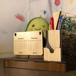 Lịch gỗ để bàn 2024 - lịch lật số mini trang trí decor - hộp bút lịch 2024 - quà tặng doanh nghiệp