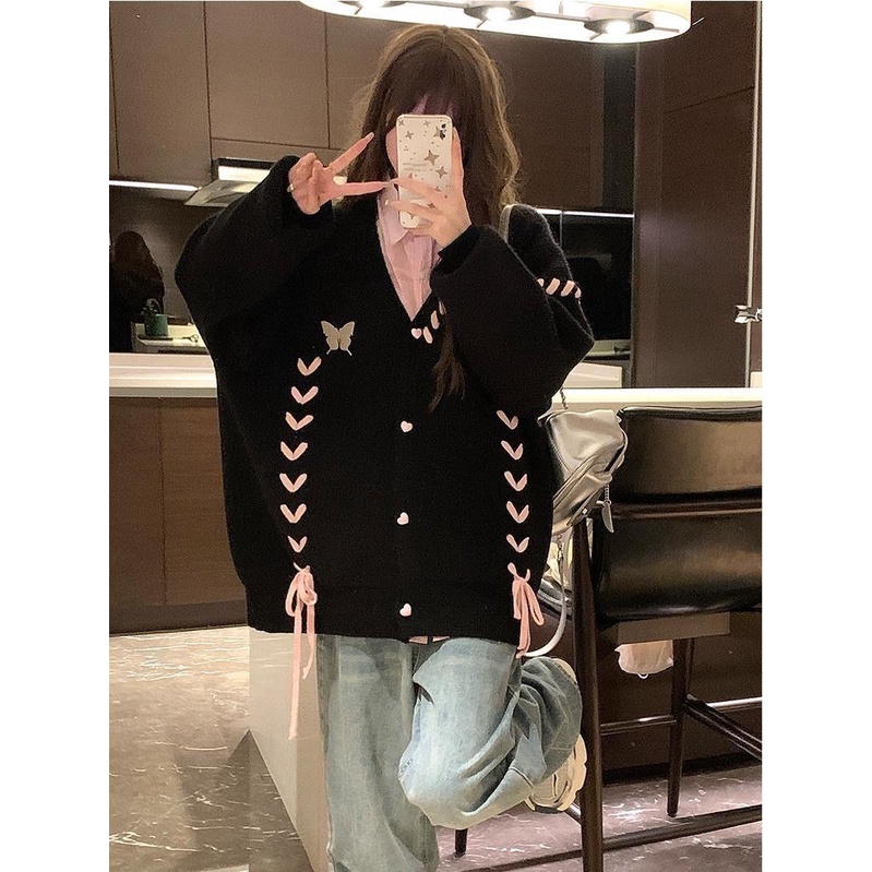 Áo Khoác Len cardigan Dáng Rộng Phối Nút Hình Trái Tim Ngọt Ngào Và Cá Tính Thời Trang Mùa Thu Cho Nữ