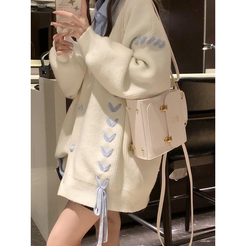 Áo Khoác Len cardigan Dáng Rộng Phối Nút Hình Trái Tim Ngọt Ngào Và Cá Tính Thời Trang Mùa Thu Cho Nữ