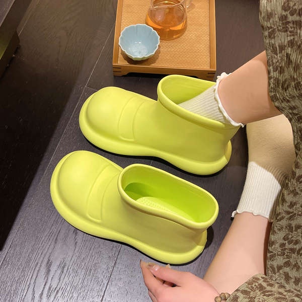 Ủng Đi Mưa Màu Sắc Ngọt Ngào Chống Trượt Không Thấm Nước Thời Trang Thu Đông Cho Nữ