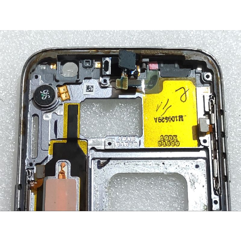 Khung Sườn Samsung S7  Đã Qua Sử Dụng Kèm Linh Kiện