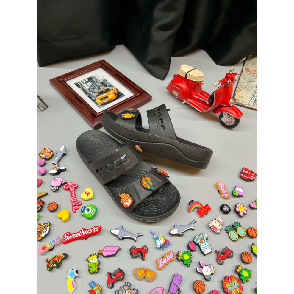 LOẠI 1- BPS - Baya Platform Sandal - Dép Đế Cao 3.5cm Nữ - Quai Dập Chữ - Tặng 8 Jibbizt Ngẫu Nhiên Sấu Vui Vẻ