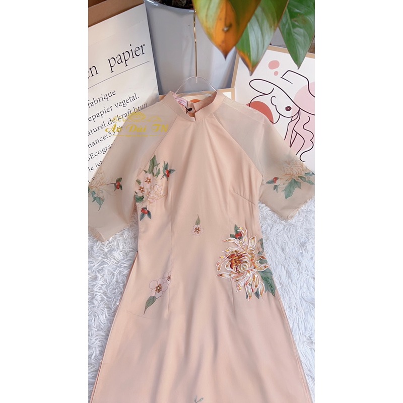 Áo dài cách tân 4 tà Khuê Cúc voan tơ mềm mại thêu đính kết thủ công