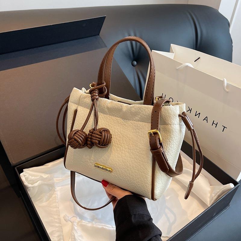 Túi Đeo Chéo Phong Cách hong kong Cổ Điển Mẫu Mới 2023 Thời Trang Mùa Hè 2023 Dành Cho Nữ