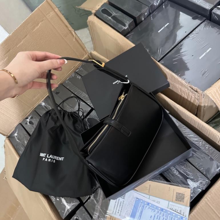 Full box bản super - TÚI XÁCH YSL KHOÁ MÓC HÀNG QC DƯ XỊN