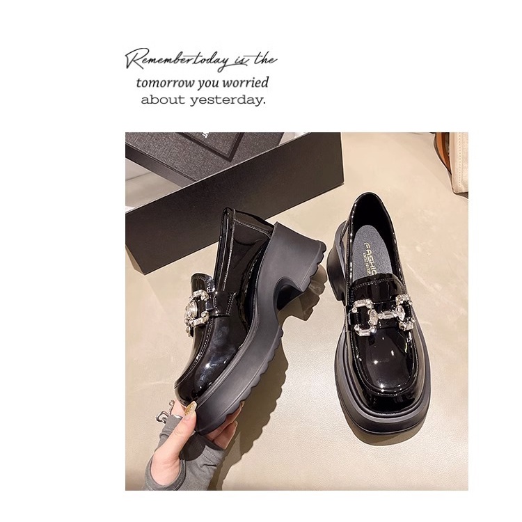 Giày Da Cao Gót Đế Dày Đính Đá Thời Trang Mùa Thu 2023 Cho Nữ