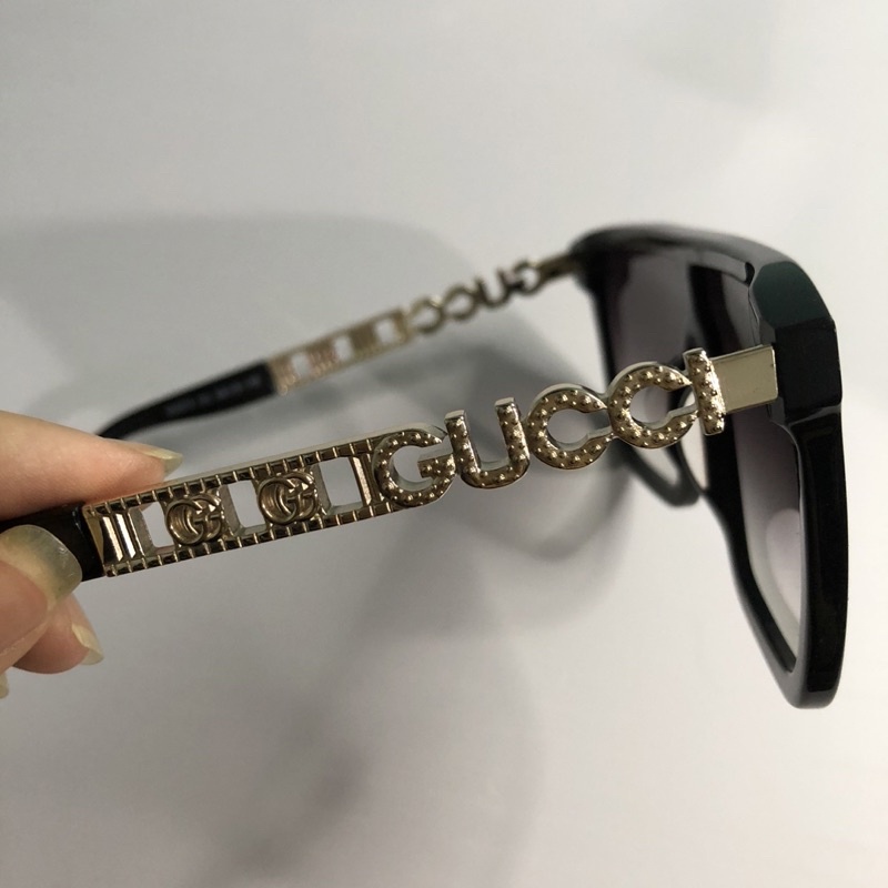 Kính Hiệu Si Nhật