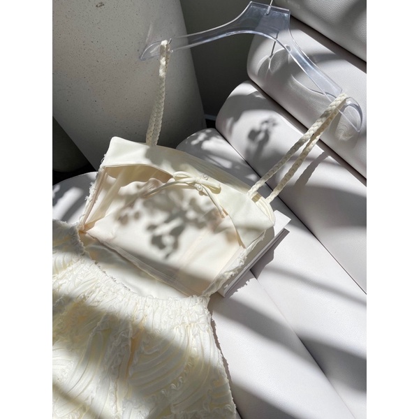 Set COLIN Ren Hai Dây Bính Hở Lưng+ Chân Váy