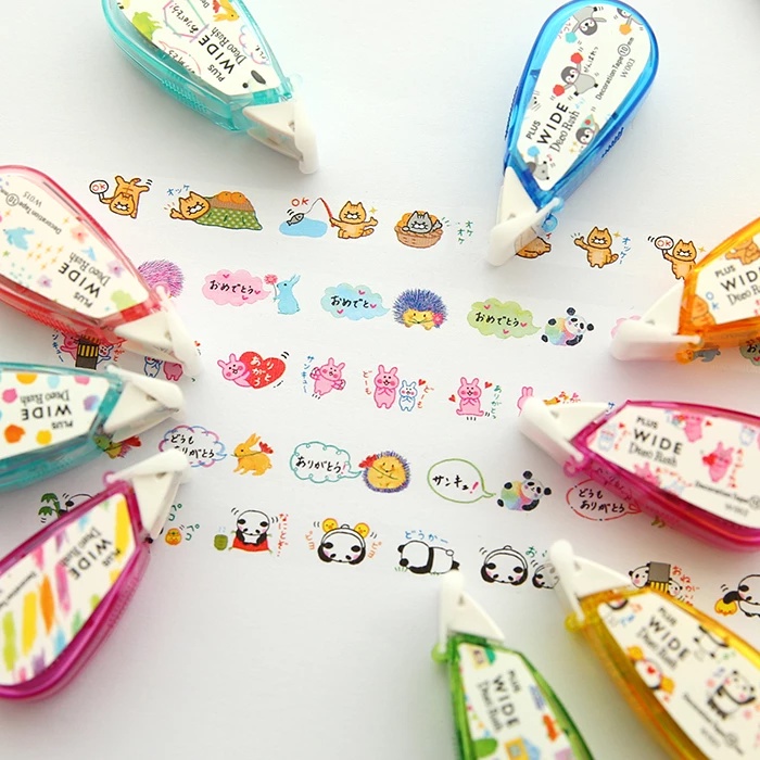 Băng Keo Dán Trang Trí Dạng Kéo PLUS Wide Deco Rush, Có Thanh Cắt Keo Tự Động - Họa Tiết Ngẫu Nhiên