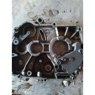 Vách giữa bơm nhớt rời 110cc hàng cũ zin tháo xe