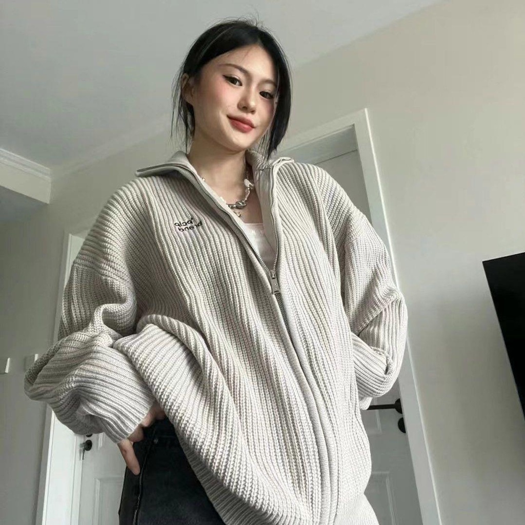 Áo Len Cổ Lọ Dáng Rộng Thêu Họa Tiết Phong Cách Nhật Bản Thời Trang Thu Đông Cho Nữ