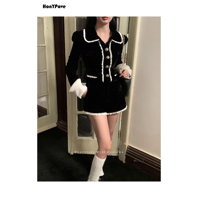 Honypove Set Áo Khoác blazer + Quần Short Nhung Màu Đen Tương Phản Phong Cách Pháp