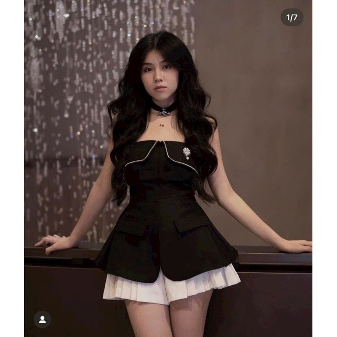 SET ÁO ĐEN PHỐI REN HOA TRỄ VAI + CHÂN VÁY