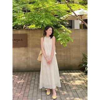 Set áo ren yếm phối chân váy midi