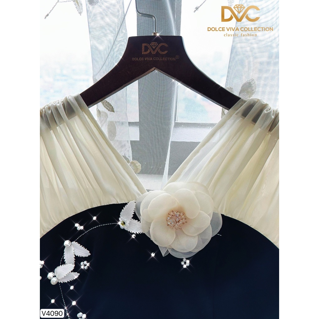 VÁY THẾ KẾ NỮ CAO CẤP, VÁY BODY ĐEN ĐÍNH HOA NỔI V4090 - DVC