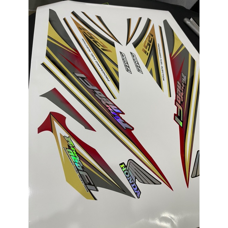 Tem UV mẫu zin Future neo Fi đỏ bạc cao cấp - không bay màu Quyen Decal