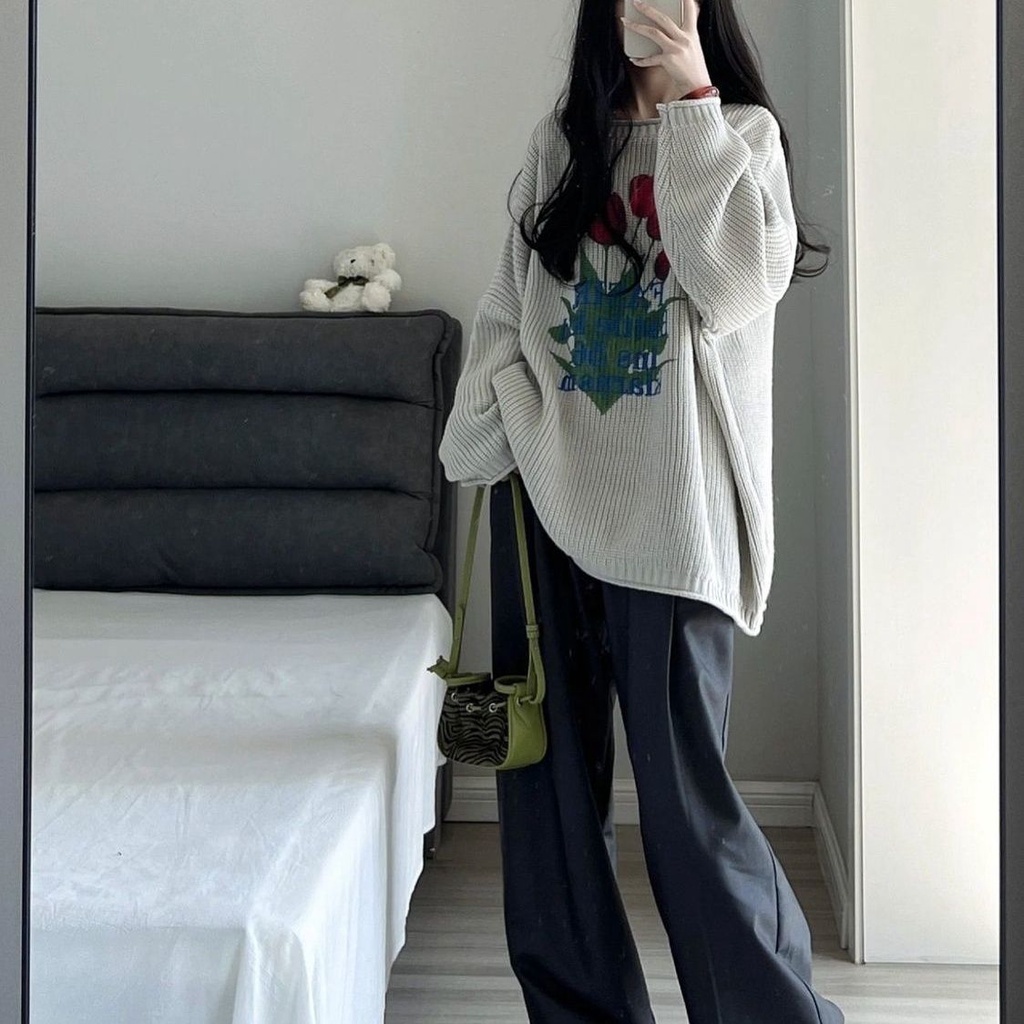 Áo sweater Nữ In Chữ Và Hoa Đơn Giản