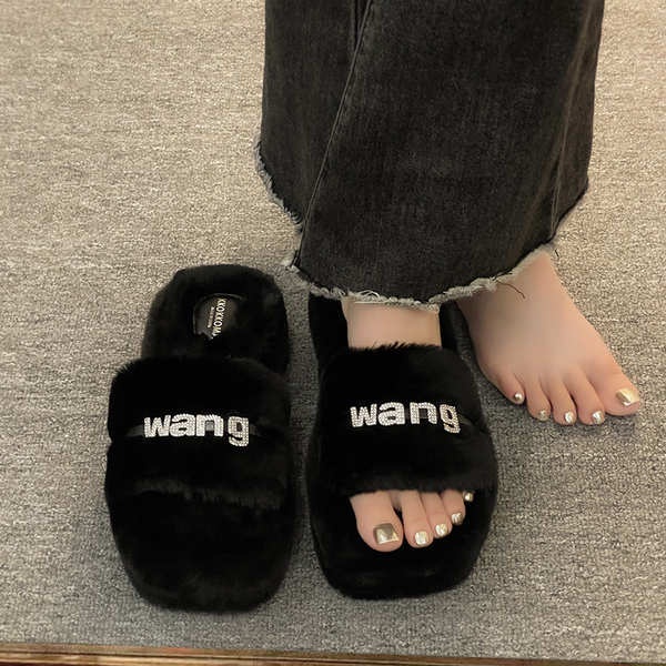 Dép Quai Ngang Đế Dày Đính Đá Thời Trang Thu Đông 2023 Cho Nữ