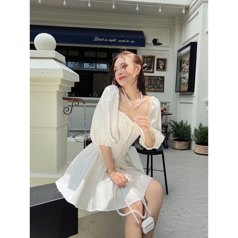 Đầm Trắng Coqui