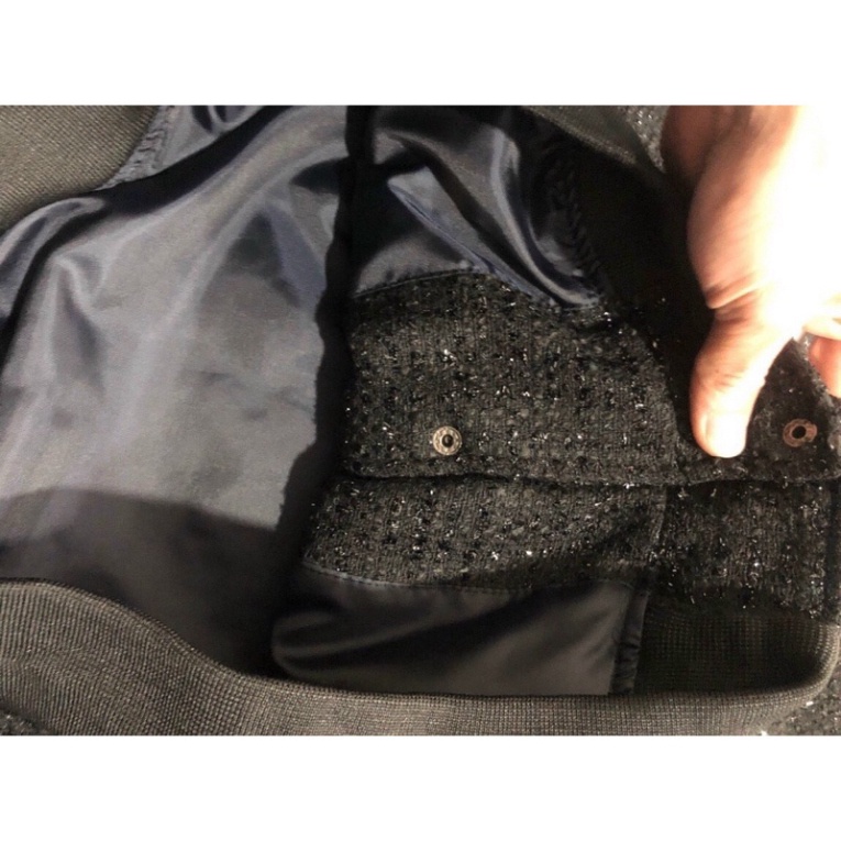 Áo khoác teddy bomber nam nữ vải dạ đính kim tuyến thêu sọc da đen hai vai bo ống 2 lớp dày dặn cao cấp hàng siêu đẹp.