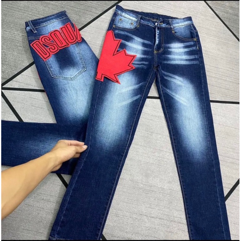 Quần bò dsq thêu chữ đỏ,quần jean dsq thêu lá cây màu đỏ CAO CẤP
