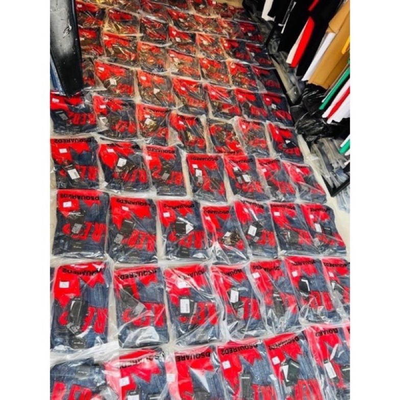 Quần bò dsq thêu chữ đỏ,quần jean dsq thêu lá cây màu đỏ CAO CẤP