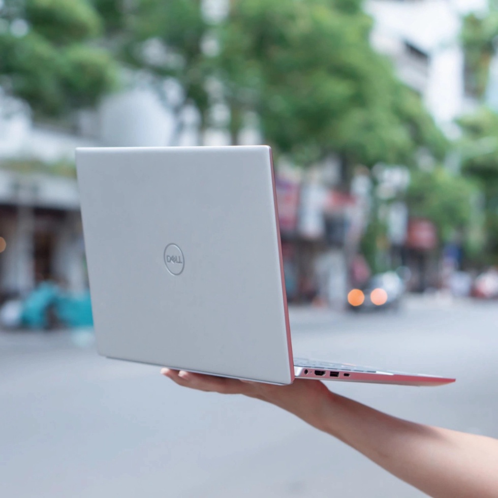 Máy tính bảng Dell Inspiron 5420