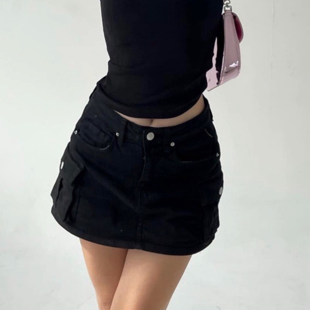 Chân váy quần túi hộp; Chân Váy KaKi Túi Hộp Phong Cách Hàn Quốc Có Quần Trong | BigBuy360 - bigbuy360.vn