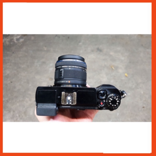 Máy ảnh Panasonic Lumix GX9 + 14-42mm - 20.3mp - Quay 4k30fps - Chống rung 5 trục - wifi - Mới 95%