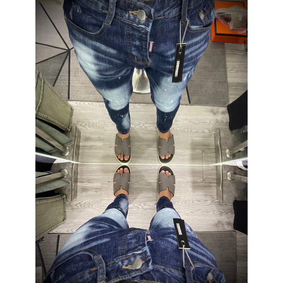 Quần jean bò nam Dsq2 biker slimfit xanh wash bạc trơn kẻ nhăn 3D thêu hình lá phong túi sau 4 cúc QJ312P