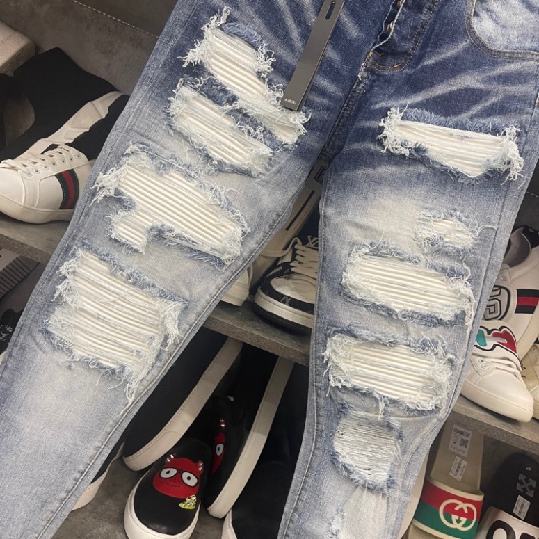 Quần jean bò nam Amiri slimfit xanh bạc rách tua vá da nhăn trắng dọc đùi gối 4 cúc chữ cao cấp QJ262P