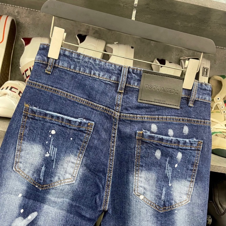 Quần jean bò nam Dsq2 biker slimfit xanh bạc thêu khoá zip viền nắp túi phối dập nhăn 3D 4 cúc cài QJ328P