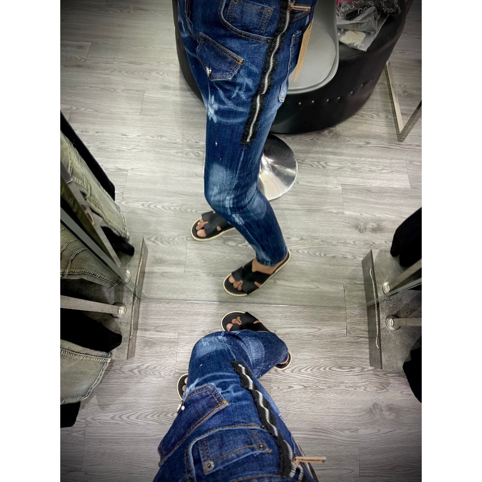 Quần jean bò nam Dsq2 biker slimfit xanh bạc thêu khoá zip viền nắp túi phối dập nhăn 3D 4 cúc cài QJ328P