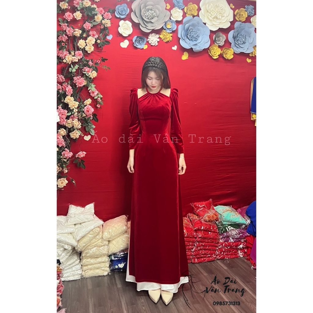 Áo dài nhung cổ yếm xẻ cách tân, áo dài nữ phù hợp lễ Tết, tay bồng nhẹ nhàng hàng may sẵn VT12 Traz