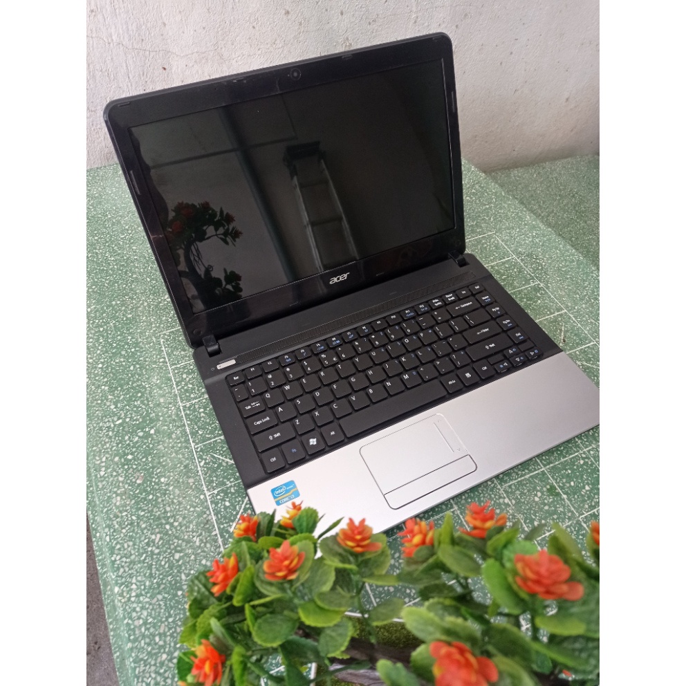 Laptop cũ giá rẻ i3 i5 i7  Ram 4gb-8gb SSD 240gb pin ~2h. Máy đẹp 95%