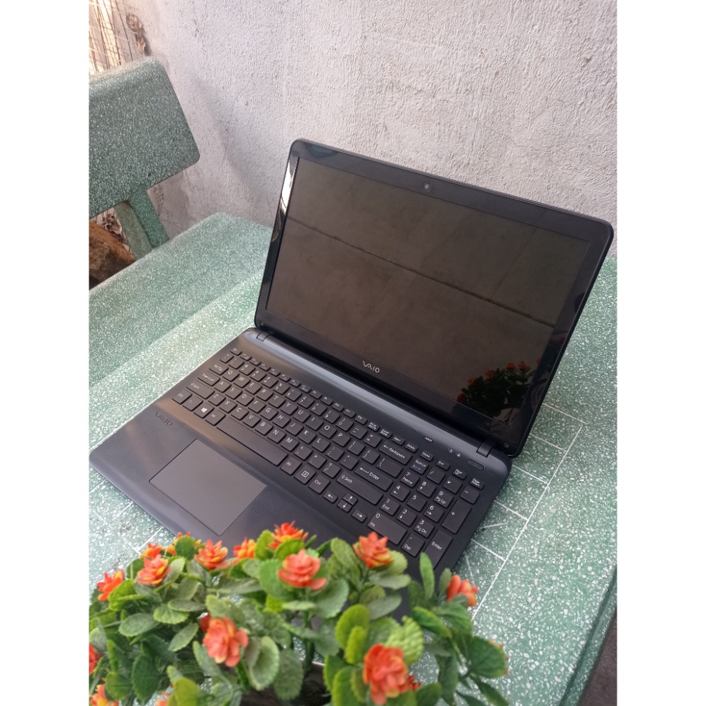 Laptop cũ giá rẻ i3 i5 i7  Ram 4gb-8gb SSD 240gb pin ~2h. Máy đẹp 95%