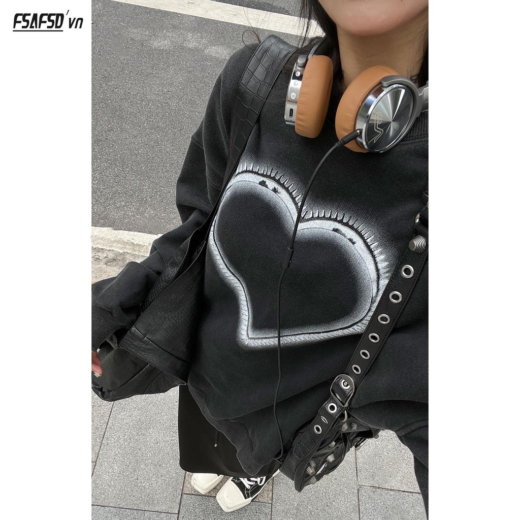 Áo Thun Nỉ Cổ Tròn In Hình Trái Tim Phong Cách Mới Mùa Thu 2023