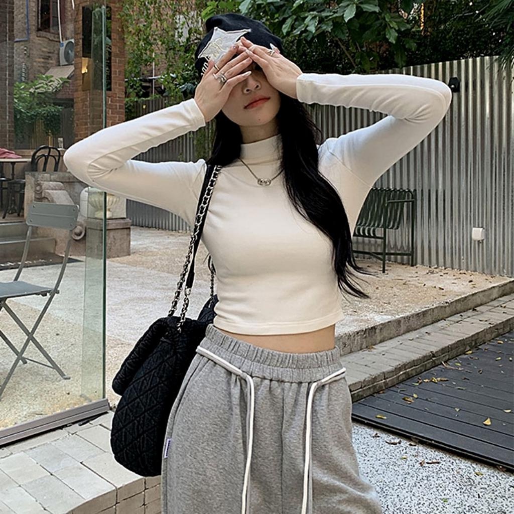 Áo Croptop TAY DÀI CỔ LỌ Chất Thun Gân Kiểu Sexy Nữ, Áo Thun Ôm Body Đẹp Tôn Dáng MetaStyle