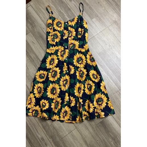 Thanh lý đầm kiểu S