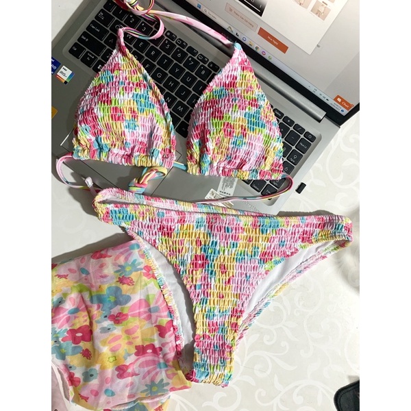 Bikini Set Ba Chi Tiết Hoa Nhí QCCC Có Sẵn