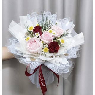 ★ Giấy gói hoa viền bèo