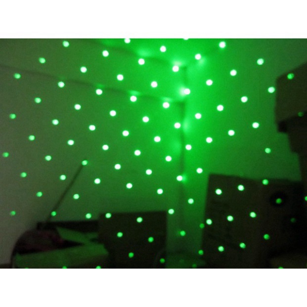 Giá tận gốc Đèn Laser Siêu Mạnh-Đèn Laze 303 Tia Sáng Xanh - Đỏ - hàng chuẩn