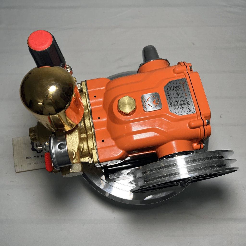 Đầu máy rửa xe ty sứ cao áp 2HP bầu áp mạ vàng  Hoàng Anh |Đầu xịt rửa xe, Đầu bơm máy rửa xe t