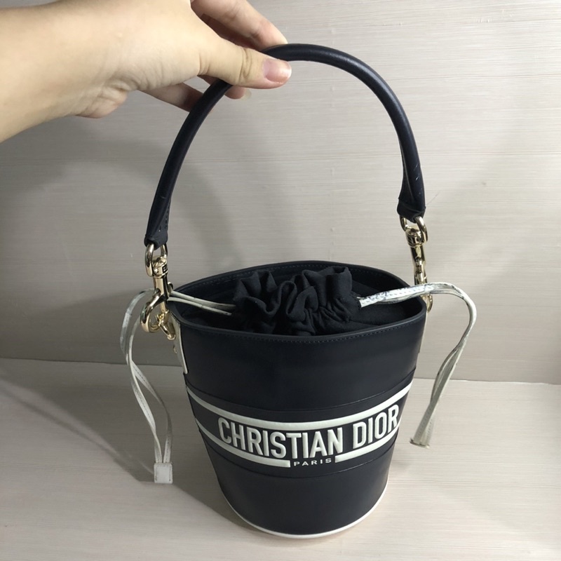 Túi si hiệu dáng xô