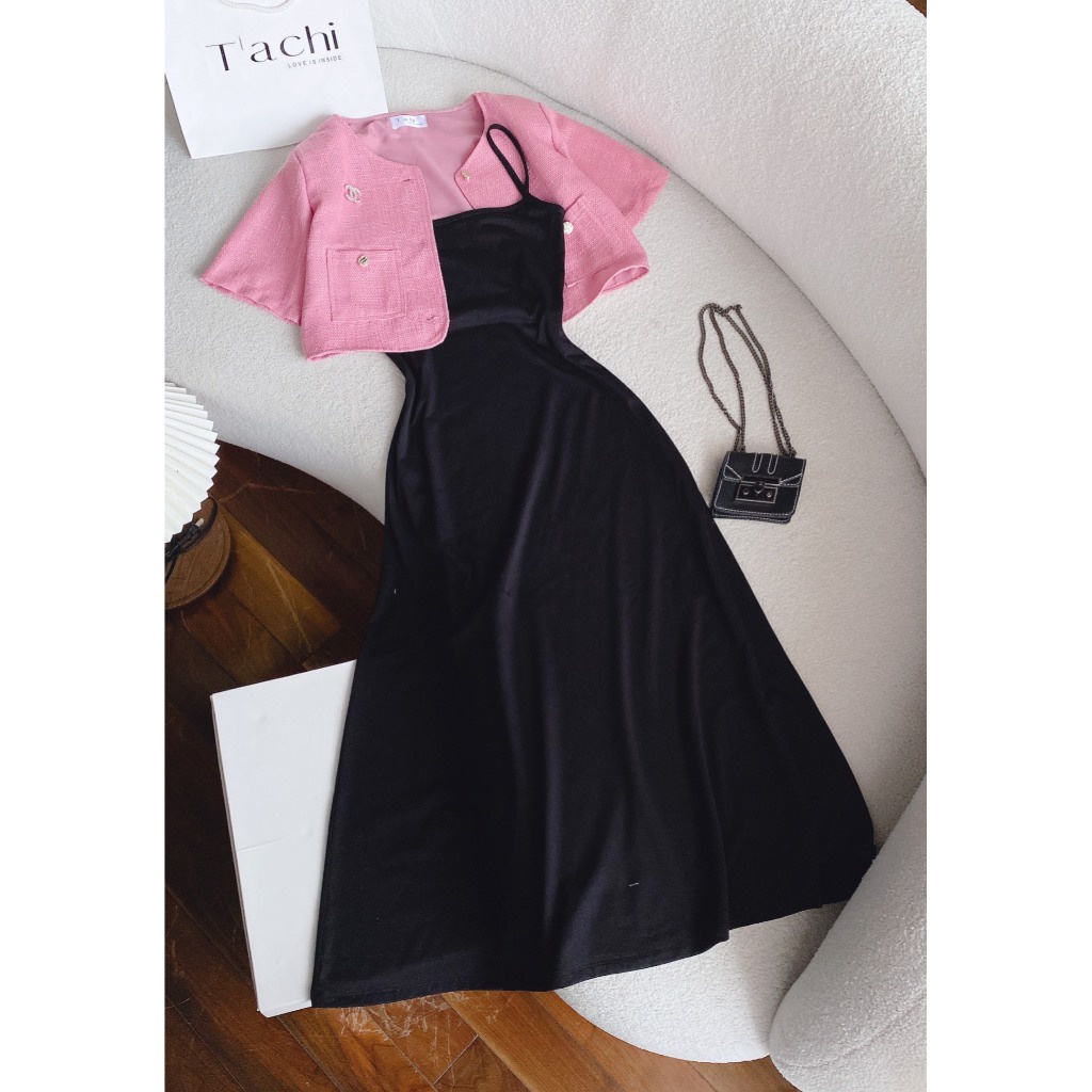 Set áo bố hồng croptop + đầm đen midi 2 dây suông Rossy Fashion - 290923