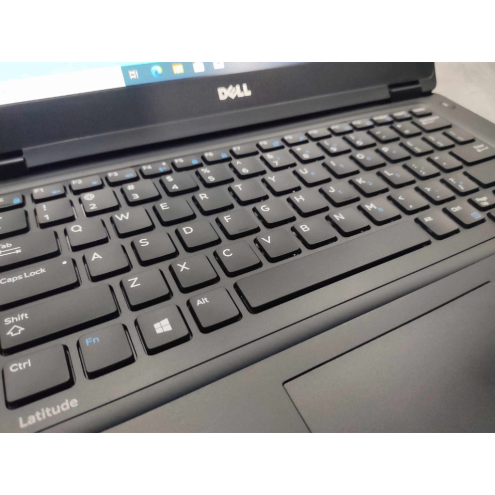 Laptop Dell Latitude 5480 màn 14'' Full HD, Ram 8GB SSD 256GB chip Intel Core i5-6300U chuyên văn phòng