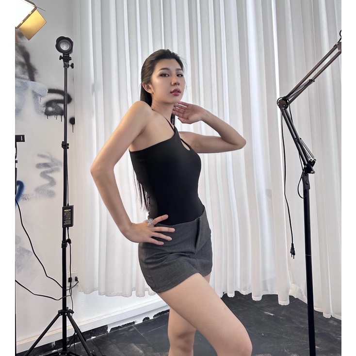 VIIBODYSUIT - Bodysuit Chéo Ngực