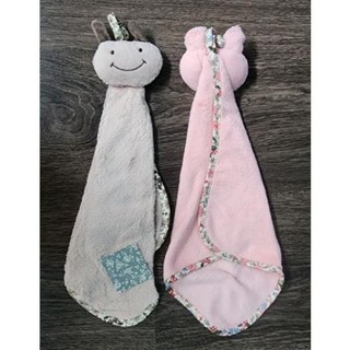 Khăn lau tay treo tường hình thú kute. love