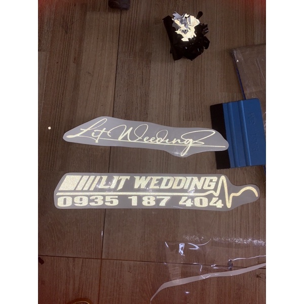 Tên dán xe + số điện thoại