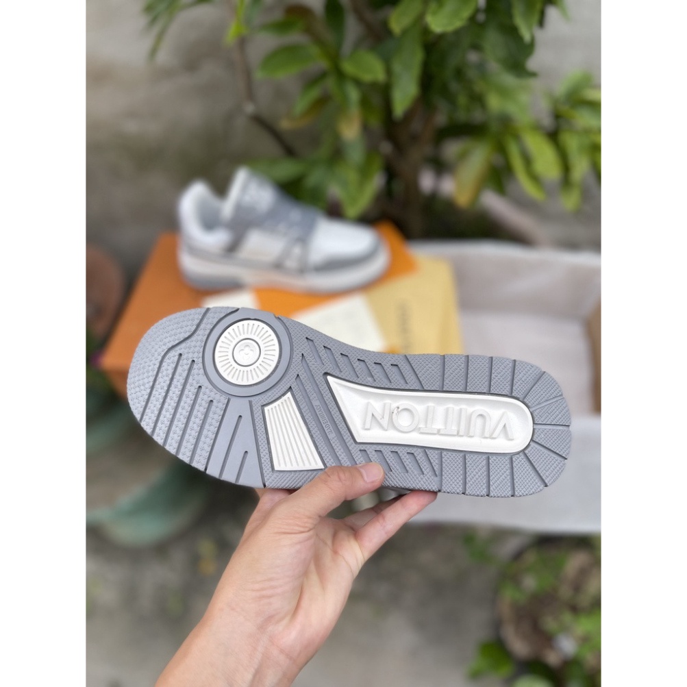 Giày sneaker nam nữ lv trainer xám fullbox, Giày thể thao nam nữ lv xám trắng bản trung đi cưc êm